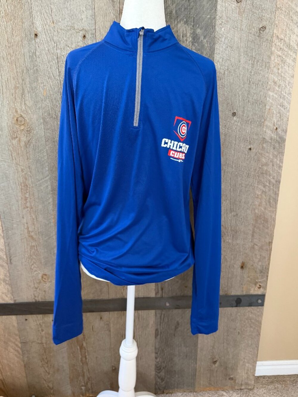 Under Armour 3/4 Zip Pull Over Chicago Cubs Size M